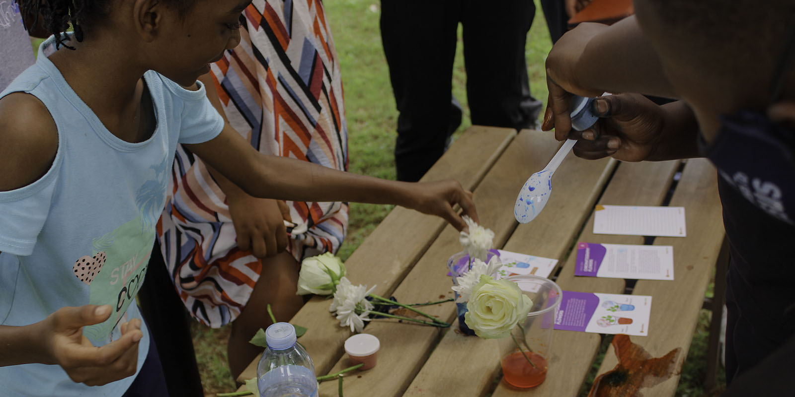 Students experimenting with Fundi @Home science experiments